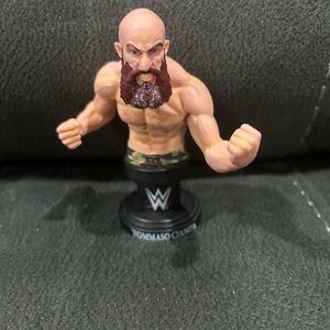 Tommaso Ciampa - WWE loot crate -Champion Series Action Fist Bust Figure